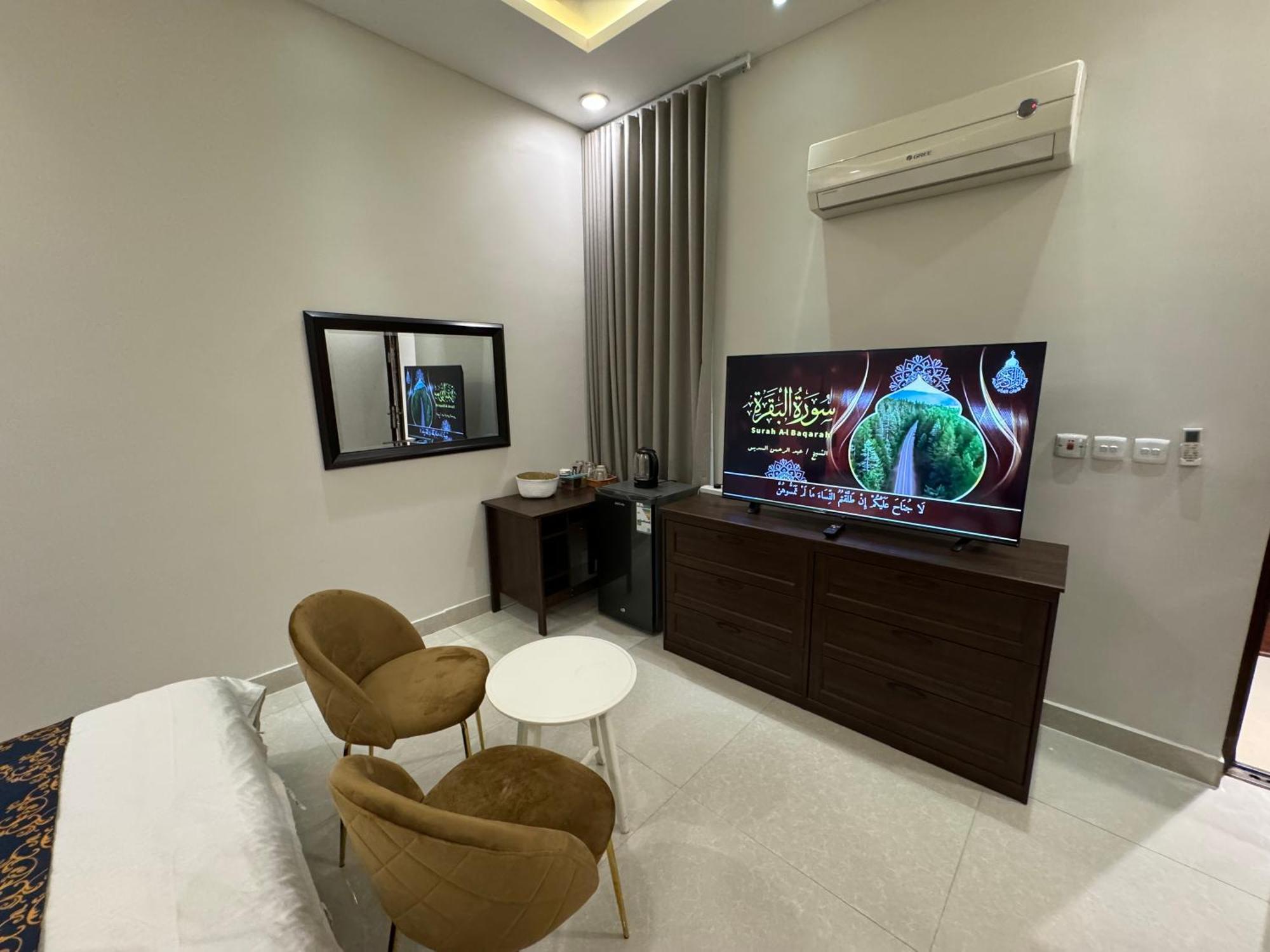 استوديو غرفة ودورة مياه ٩ Apartment